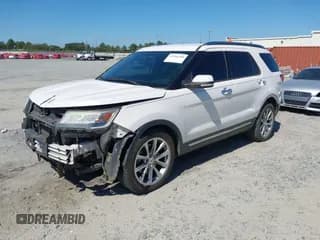 ✅ 2017 Ford Explorer Limited • VIN: 1FM5K8F87HGC38972 • Lot: 43366388. Wystawiony na IAAI z przebiegiem 132 311 mil. Bezpłatny archiwum sprzedaży aukcyjnych z USA i szczegółowy raport historii pojazdu na DreamBid. Zdjęcie 2.