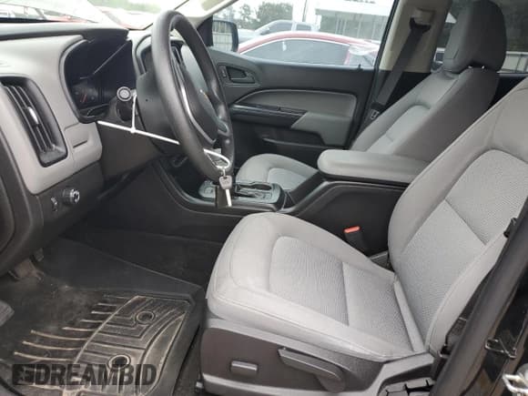 ✅ 2018 Chevrolet Colorado 2WD Work Truck • VIN: 1GCGSBEAXJ1328642 • Лот: 74736654. Опубликован ранее на Copart с пробегом 97 668 миль. Бесплатный доступ к архиву аукционных продаж из США и подробный отчёт об истории автомобиля на DreamBid. Изображение 7.