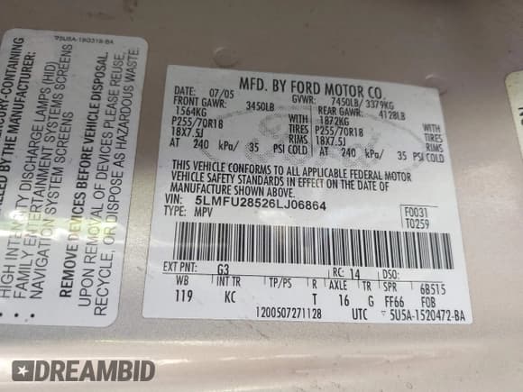 ✅ 2006 Lincoln Navigator Luxury • VIN: 5LMFU28526LJ06864 • Lot: 43323021. Wystawiony na IAAI z przebiegiem 196 718 mil. Bezpłatny archiwum sprzedaży aukcyjnych z USA i szczegółowy raport historii pojazdu na DreamBid. Zdjęcie 9.