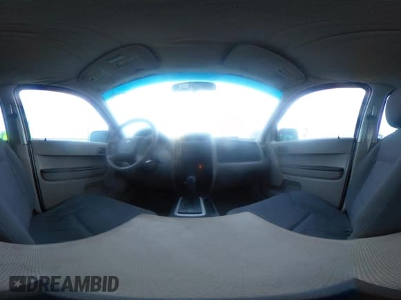 ✅ 2008 Ford Escape XLS • VIN: 1FMCU02Z18KC16304 • Lot: 41421555. Listed on IAAI with 172,985 mi. Free auction sales archive from the USA and detailed vehicle history report at DreamBid. Image 19.