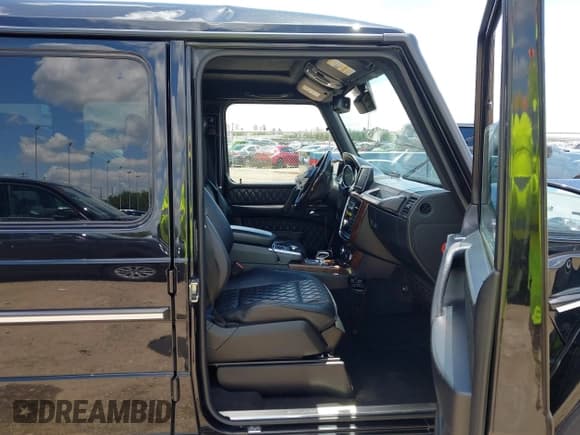 ✅ 2016 Mercedes-Benz G 63 AMG • VIN: WDCYC7DF2GX254029 • Лот: 42203818. Опубликован ранее на IAAI с пробегом 101 445 миль. Бесплатный доступ к архиву аукционных продаж из США и подробный отчёт об истории автомобиля на DreamBid. Изображение 5.