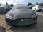 ✅ 2018 Tesla Model S 75D • VIN: 5YJSA1E49JF261153 • Lot: 82444395. Listed on Copart with 69,621 mi. Free auction sales archive from the USA and detailed vehicle history report at DreamBid. Image 5.