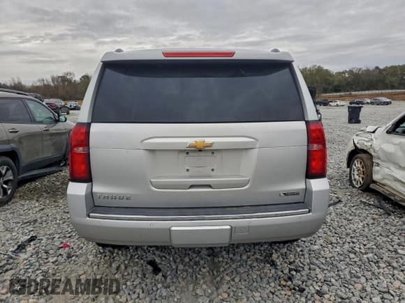 ✅ 2017 Chevrolet Tahoe Premier • VIN: 1GNSKCKC8HR334612 • Lot: 94535695. Listed on Copart with 155,514 mi. Free auction sales archive from the USA and detailed vehicle history report at DreamBid. Image 6.