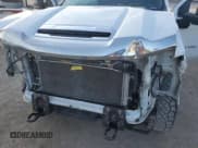 ✅ 2022 Chevrolet Silverado 2500HD LT • VIN: 1GC5YNE7XNF109765 • Лот: 42594465. Опубликован ранее на Copart с пробегом Не указан. Бесплатный доступ к архиву аукционных продаж из США и подробный отчёт об истории автомобиля на DreamBid. Изображение 11.