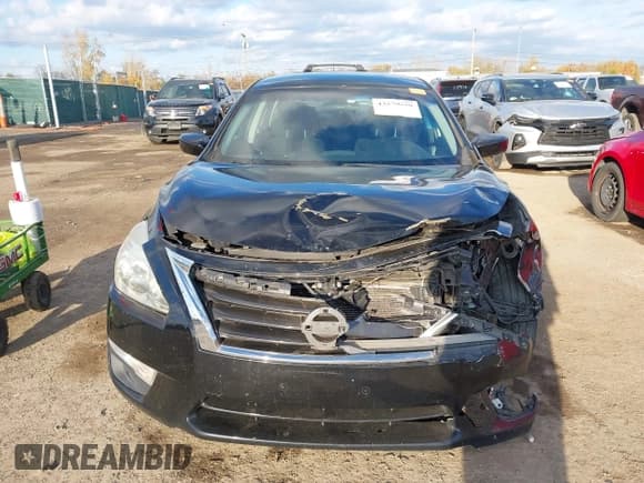 ✅ 2014 Nissan Altima SV • VIN: 1N4AL3AP0EC150937 • Lot: 43579579. Listed on IAAI with 112,649 mi. Free auction sales archive from the USA and detailed vehicle history report at DreamBid. Image 12.