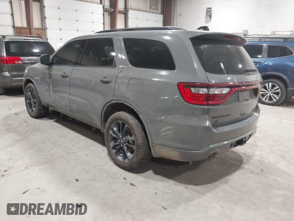 ✅ 2024 Dodge Durango GT Plus • VIN: 1C4RDJDG9RC228051 • Lot: 42279131. Listed on IAAI with 8,438 mi. Free auction sales archive from the USA and detailed vehicle history report at DreamBid. Image 3.