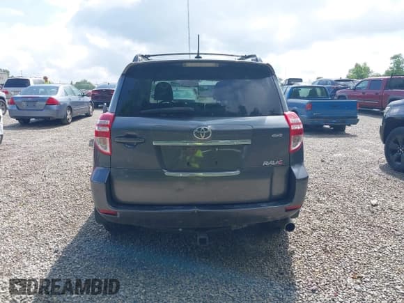 ✅ 2012 Toyota RAV4 Sport • VIN: JTMRK4DV9C5107828 • Lot: 42430899. Listed on IAAI with 109,768 mi. Free auction sales archive from the USA and detailed vehicle history report at DreamBid. Image 17.