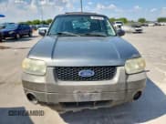 ✅ 2006 Ford Escape XLS • VIN: 1FMYU02Z26KB66967 • Lot: 69556315. Listed on Copart with 256,470 mi. Free auction sales archive from the USA and detailed vehicle history report at DreamBid. Image 5.