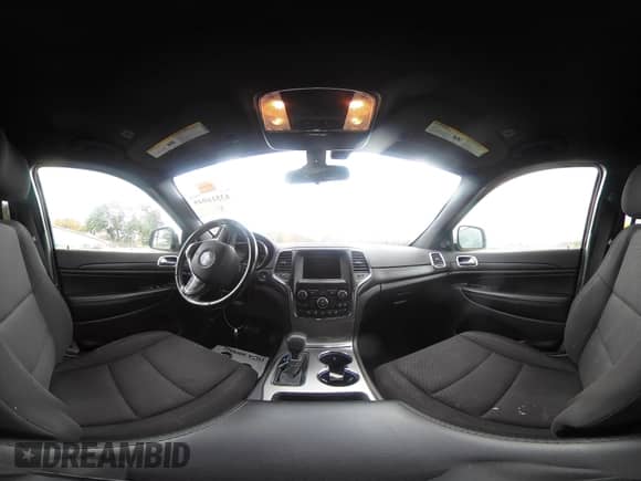 2020 Jeep Grand Cherokee Laredo E z VIN 1C4RJFAG7LC159295, wystawiony jako IAAI lot #43516949 z przebiegiem 80 838 mil mil oraz . Historia ofert i sprzedaży dostępna na DreamBid. Obrazek 23.