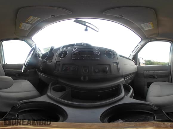 ✅ 2014 Ford Econoline Passenger XL • VIN: 1FBSS3BL1EDA64581 • Лот: 42469114. Опубликован ранее на IAAI с пробегом 123 833 миль. Бесплатный доступ к архиву аукционных продаж из США и подробный отчёт об истории автомобиля на DreamBid. Изображение 18.