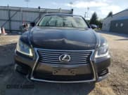 ✅ 2013 Lexus LS 460 L • VIN: JTHDL5EF9D5005711 • Лот: 66788754. Опубликован ранее на Copart с пробегом 130 114 миль. Бесплатный доступ к архиву аукционных продаж из США и подробный отчёт об истории автомобиля на DreamBid. Изображение 5.
