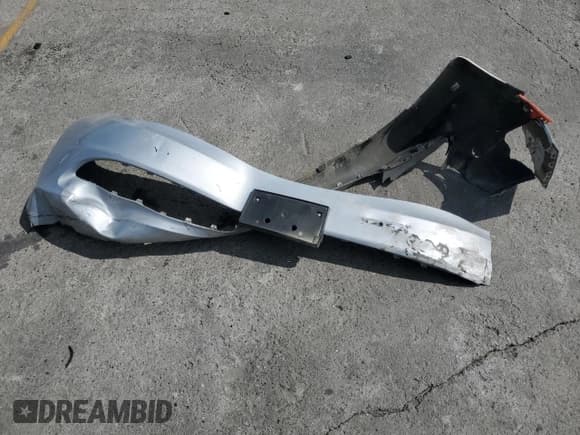 ✅ 2023 Chrysler Voyager LX • VIN: 2C4RC1CG1PR515991 • Лот: 80330515. Опубликован ранее на Copart с пробегом 69 917 миль. Бесплатный доступ к архиву аукционных продаж из США и подробный отчёт об истории автомобиля на DreamBid. Изображение 13.