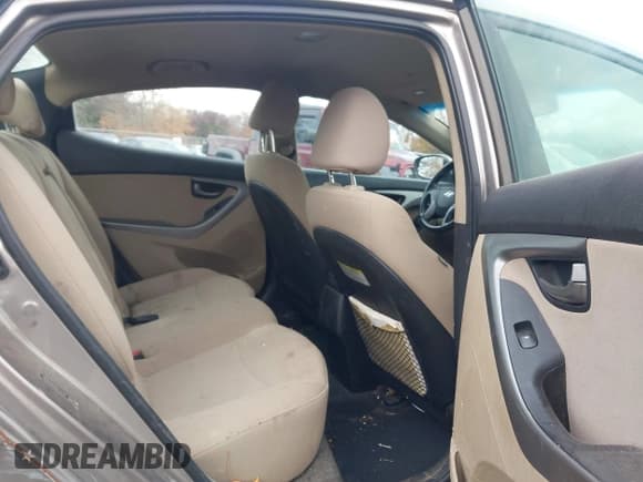 ✅ 2016 Hyundai Elantra SE • VIN: 5NPDH4AE6GH773239 • Lot: 43501557. Listed on IAAI with 165,448 mi. Free auction sales archive from the USA and detailed vehicle history report at DreamBid. Image 8.