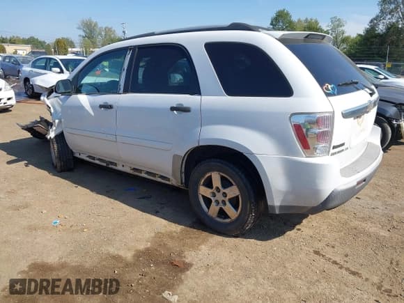✅ 2005 Chevrolet Equinox LS • VIN: 2CNDL13F256057955 • Lot: 43320365. Wystawiony na IAAI z przebiegiem Nie podano. Bezpłatny archiwum sprzedaży aukcyjnych z USA i szczegółowy raport historii pojazdu na DreamBid. Zdjęcie 3.