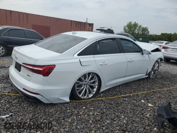 ✅ 2019 Audi A6 Prestige • VIN: WAUM2AF29KN026416 • Lot: 70558295. Wystawiony na Copart z przebiegiem Nie podano. Bezpłatny archiwum sprzedaży aukcyjnych z USA i szczegółowy raport historii pojazdu na DreamBid. Zdjęcie 3.