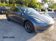 ✅ 2019 Tesla Model 3 Mid Range • VIN: 5YJ3E1EA0KF298348 • Лот: 43523806. Опубликован ранее на IAAI с пробегом 108 498 миль. Бесплатный доступ к архиву аукционных продаж из США и подробный отчёт об истории автомобиля на DreamBid. Изображение 1.