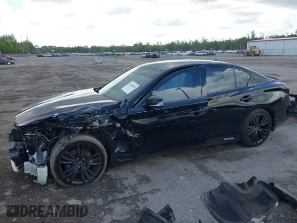 ✅ 2018 Infiniti Q50 Luxe • VIN: JN1EV7AP1JM354862 • Lot: 42204040. Listed on IAAI with 70,162 mi. Free auction sales archive from the USA and detailed vehicle history report at DreamBid. Image 2.