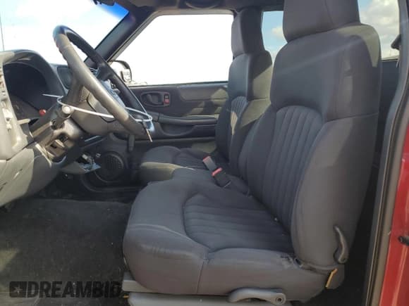 ✅ 2003 Chevrolet S-10 LS • VIN: 1GCCS19X938157643 • Лот: 76255504. Опубликован ранее на Copart с пробегом 70 779 миль. Бесплатный доступ к архиву аукционных продаж из США и подробный отчёт об истории автомобиля на DreamBid. Изображение 7.