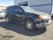 ✅ 2005 Saturn VUE • VIN: 5GZCZ53495S810574 • Lot: 69824555. Wystawiony na Copart z przebiegiem 272 094 mil. Bezpłatny archiwum sprzedaży aukcyjnych z USA i szczegółowy raport historii pojazdu na DreamBid. Zdjęcie 4.