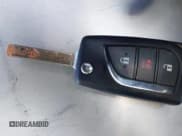 ✅ 2024 Toyota RAV4 LE • VIN: 2T3H1RFV4RC267031 • Lot: 43452037. Listed on IAAI with 9,061 mi. Free auction sales archive from the USA and detailed vehicle history report at DreamBid. Image 11.