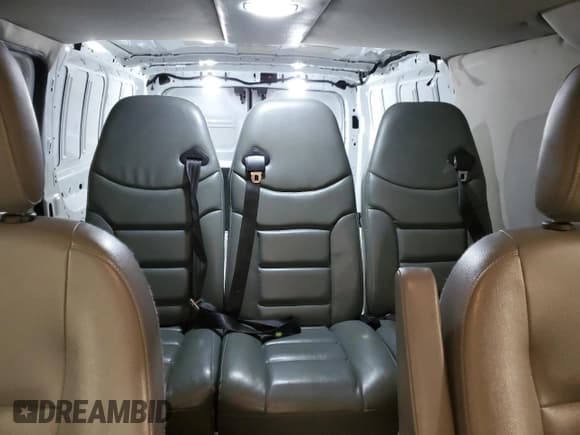 ✅ 2019 Ford Transit • VIN: 1FTYE2YM4KKA07340 • Lot: 44335015. Wystawiony na Copart z przebiegiem 120 703 mil. Bezpłatny archiwum sprzedaży aukcyjnych z USA i szczegółowy raport historii pojazdu na DreamBid. Zdjęcie 10.