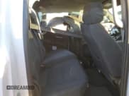 ✅ 2022 Chevrolet Silverado 1500 Custom • VIN: 1GCRABEKXNZ572464 • Lot: 88483465. Wystawiony na Copart z przebiegiem 31 825 mil. Bezpłatny archiwum sprzedaży aukcyjnych z USA i szczegółowy raport historii pojazdu na DreamBid. Zdjęcie 10.