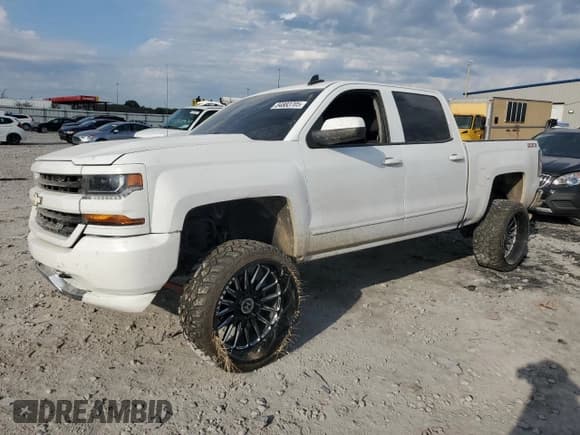 ✅ 2016 Chevrolet Silverado 1500 LT • VIN: 3GCUKREC5GG307995 • Lot: 84883705. Wystawiony na Copart z przebiegiem 159 031 mil. Bezpłatny archiwum sprzedaży aukcyjnych z USA i szczegółowy raport historii pojazdu na DreamBid. Zdjęcie 1.