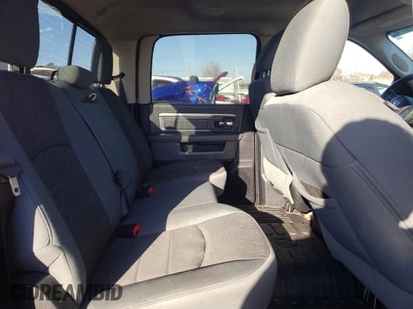 ✅ 2015 Ram 1500 Big Horn • VIN: 3C6RR7LT2FG641643 • Лот: 48321675. Опубликован ранее на Copart с пробегом 182 417 миль. Бесплатный доступ к архиву аукционных продаж из США и подробный отчёт об истории автомобиля на DreamBid. Изображение 10.