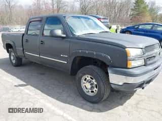 2004 Chevrolet Silverado 2500 LT z VIN 1GCGK23U44F114878, wystawiony jako IAAI lot #42063203 z przebiegiem 223 364 mil mil oraz . Historia ofert i sprzedaży dostępna na DreamBid. Obrazek 1.