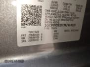 ✅ 2021 Chevrolet Silverado 1500 RST • VIN: 1GCPWDEDXMZ404120 • Lot: 41966224. Wystawiony na IAAI z przebiegiem 141 668 mil. Bezpłatny archiwum sprzedaży aukcyjnych z USA i szczegółowy raport historii pojazdu na DreamBid. Zdjęcie 9.