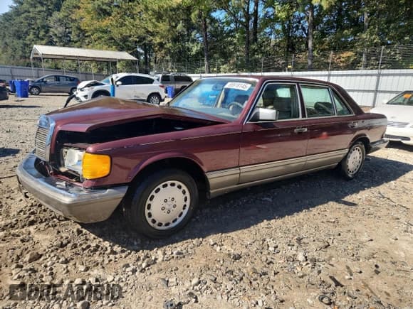 ✅ 1986 Mercedes-Benz 300 SDL • VIN: WDBCB25D1GA277645 • Лот: 89918145. Опубликован ранее на Copart с пробегом 235 344 миль. Бесплатный доступ к архиву аукционных продаж из США и подробный отчёт об истории автомобиля на DreamBid. Изображение 1.