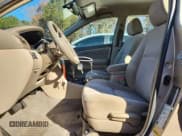 ✅ 2006 Toyota Corolla LE • VIN: 2T1BR30E96C705387 • Lot: 82659205. Wystawiony na Copart z przebiegiem 172 952 mil. Bezpłatny archiwum sprzedaży aukcyjnych z USA i szczegółowy raport historii pojazdu na DreamBid. Zdjęcie 7.