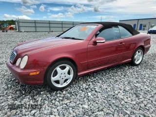 ✅ 2000 Mercedes-Benz CLK 320/430 • VIN: WDBLK70GXYT042181 • Lot: 82095175. Wystawiony na Copart z przebiegiem 85 364 mil. Bezpłatny archiwum sprzedaży aukcyjnych z USA i szczegółowy raport historii pojazdu na DreamBid. Zdjęcie 1.