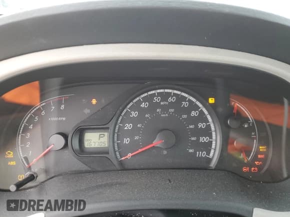 ✅ 2012 Toyota Sienna • VIN: 5TDZK3DC6CS266888 • Lot: 41526344. Listed on Copart with 167,705 mi. Free auction sales archive from the USA and detailed vehicle history report at DreamBid. Image 9.