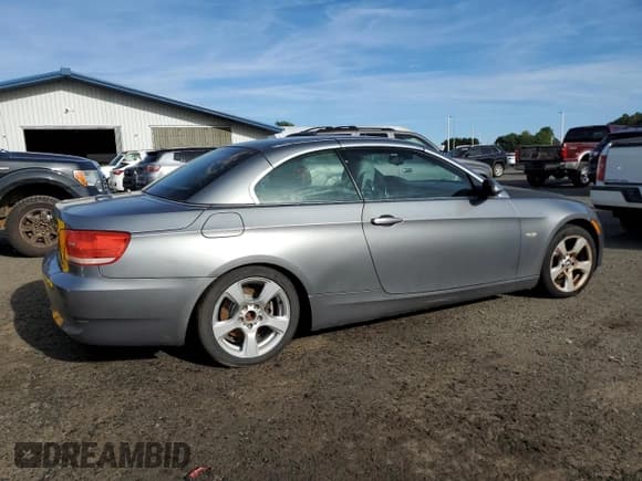 ✅ 2007 BMW 3 Series 328i • VIN: WBAWL13567PX14924 • Lot: 85131255. Listed on Copart with 204,639 mi. Free auction sales archive from the USA and detailed vehicle history report at DreamBid. Image 3.
