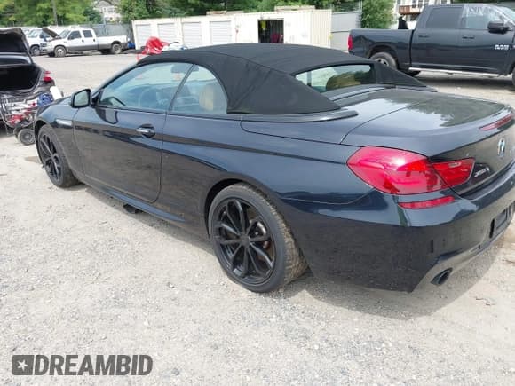 ✅ 2017 BMW 6 Series 640i xDrive • VIN: WBA6F3C57HD994701 • Lot: 42757103. Wystawiony na IAAI z przebiegiem 121 939 mil. Bezpłatny archiwum sprzedaży aukcyjnych z USA i szczegółowy raport historii pojazdu na DreamBid. Zdjęcie 3.