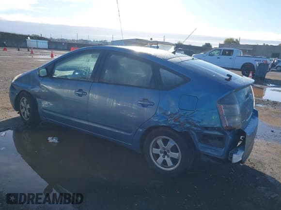 ✅ 2005 Toyota Prius • VIN: JTDKB20U453085593 • Lot: 43740577. Listed on IAAI with 225,155 mi. Free auction sales archive from the USA and detailed vehicle history report at DreamBid. Image 6.