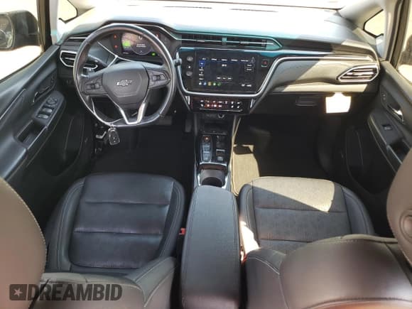 ✅ 2023 Chevrolet Bolt EV 2LT • VIN: 1G1FX6S01P4117927 • Lot: 63140114. Wystawiony na Copart z przebiegiem 27 076 mil. Bezpłatny archiwum sprzedaży aukcyjnych z USA i szczegółowy raport historii pojazdu na DreamBid. Zdjęcie 8.