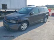 ✅ 2019 Dodge Journey SE • VIN: 3C4PDCBB5KT746730 • Lot: 42922945. Wystawiony na IAAI z przebiegiem 122 403 mil. Bezpłatny archiwum sprzedaży aukcyjnych z USA i szczegółowy raport historii pojazdu na DreamBid. Zdjęcie 2.