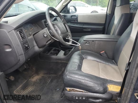 ✅ 2001 Dodge Durango • VIN: 1B4HS28Z71F589202 • Лот: 58522665. Опубликован ранее на Copart с пробегом 233 451 миль. Бесплатный доступ к архиву аукционных продаж из США и подробный отчёт об истории автомобиля на DreamBid. Изображение 7.