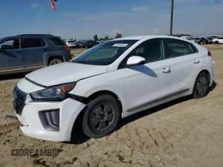 2021 Hyundai Ioniq SE с VIN KMHC75LCXMU248522, выставлен на аукционе Copart как лот 73154693 с пробегом 63 909 миль миль и Списание • Salvage title. История ставок и продаж доступна на DreamBid. Изображение 1.