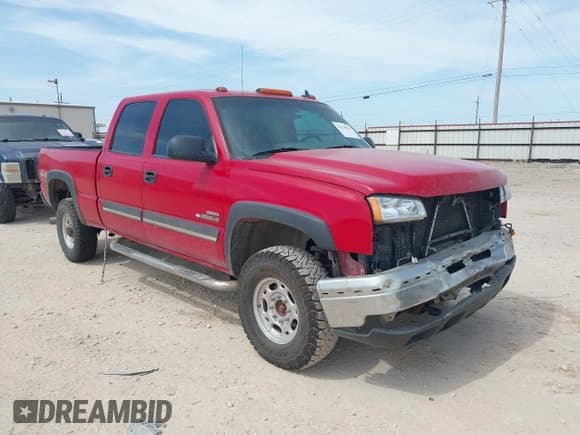 ✅ 2006 Chevrolet Silverado 2500HD LT3 • VIN: 1GCHK23D86F145400 • Lot: 42230812. Wystawiony na IAAI z przebiegiem 513 221 mil. Bezpłatny archiwum sprzedaży aukcyjnych z USA i szczegółowy raport historii pojazdu na DreamBid. Zdjęcie 1.