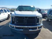 ✅ 2019 Ford F-250 XL • VIN: 1FT7W2BT4KEC80026 • Lot: 43401211. Wystawiony na IAAI z przebiegiem 96 514 mil. Bezpłatny archiwum sprzedaży aukcyjnych z USA i szczegółowy raport historii pojazdu na DreamBid. Zdjęcie 13.