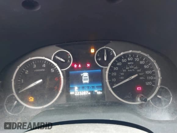 ✅ 2016 Toyota Tundra SR5 • VIN: 5TFDY5F16GX570092 • Лот: 42603434. Опубликован ранее на IAAI с пробегом 223 287 миль. Бесплатный доступ к архиву аукционных продаж из США и подробный отчёт об истории автомобиля на DreamBid. Изображение 7.