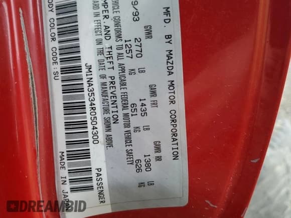 ✅ 1994 Mazda MX-5 Miata • VIN: JM1NA3534R0504300 • Lot: 86126775. Wystawiony na Copart z przebiegiem 88 399 mil. Bezpłatny archiwum sprzedaży aukcyjnych z USA i szczegółowy raport historii pojazdu na DreamBid. Zdjęcie 12.