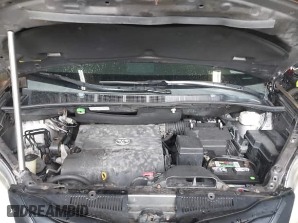 ✅ 2014 Toyota Sienna LE AAS • VIN: 5TDKK3DC8ES487963 • Lot: 43192797. Listed on IAAI with 229,003 mi. Free auction sales archive from the USA and detailed vehicle history report at DreamBid. Image 10.