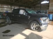 ✅ 2022 Ford F-150 XLT • VIN: 1FTFW1ED8NFA60865 • Lot: 69848845. Wystawiony na Copart z przebiegiem 51 042 mil. Bezpłatny archiwum sprzedaży aukcyjnych z USA i szczegółowy raport historii pojazdu na DreamBid. Zdjęcie 4.