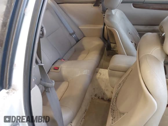 ✅ 1993 Lexus SC • VIN: JT8JZ31C6P0011100 • Lot: 42583758. Wystawiony na IAAI z przebiegiem 169 256 mil. Bezpłatny archiwum sprzedaży aukcyjnych z USA i szczegółowy raport historii pojazdu na DreamBid. Zdjęcie 8.