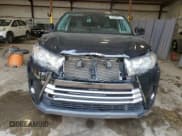 ✅ 2018 Toyota Highlander LE • VIN: 5TDBZRFH6JS834630 • Lot: 59680915. Wystawiony na Copart z przebiegiem 93 904 mil. Bezpłatny archiwum sprzedaży aukcyjnych z USA i szczegółowy raport historii pojazdu na DreamBid. Zdjęcie 5.