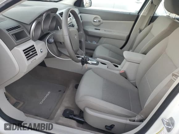 ✅ 2009 Dodge Avenger • VIN: 1B3LC46D19N565218 • Lot: 85863275. Listed on Copart with 68,401 mi. Free auction sales archive from the USA and detailed vehicle history report at DreamBid. Image 7.